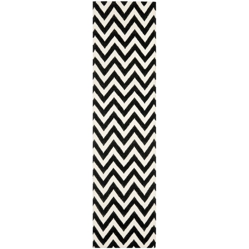 SAFAVIEH Dhurries DHU557L Handwoven Black / Ivory Rug - Picture 5 of 28