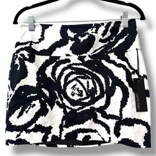 EXPRESS design studio women  s size 2 black and white floral design mini skirt