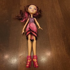Ever After High Doll Briar Beauty 1st Chapter...