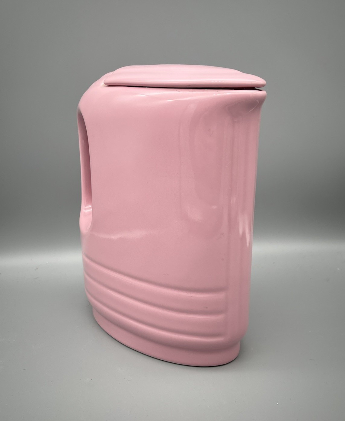 Hall China Co. Westinghouse Hercules Water Refrigerator Jug w/Lid Pink 1960s