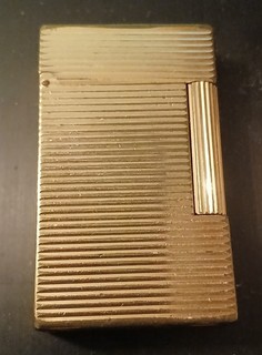 St.T. Dupont Feuerzeug Vergoldet 80er Jahre