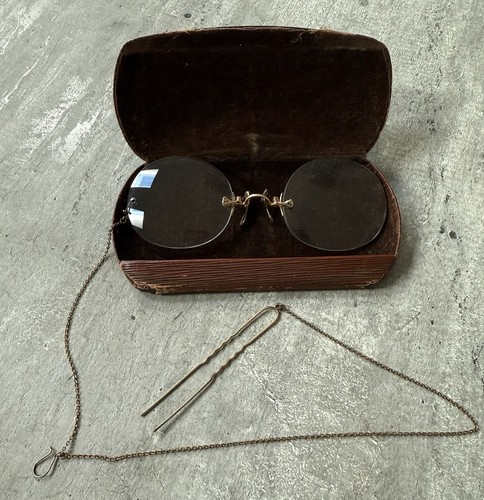 Antique Pince Nez Gold Filled Eyeglasses w/Chain & Clip circa 1900 Fits-U - Picture 2 of 16
