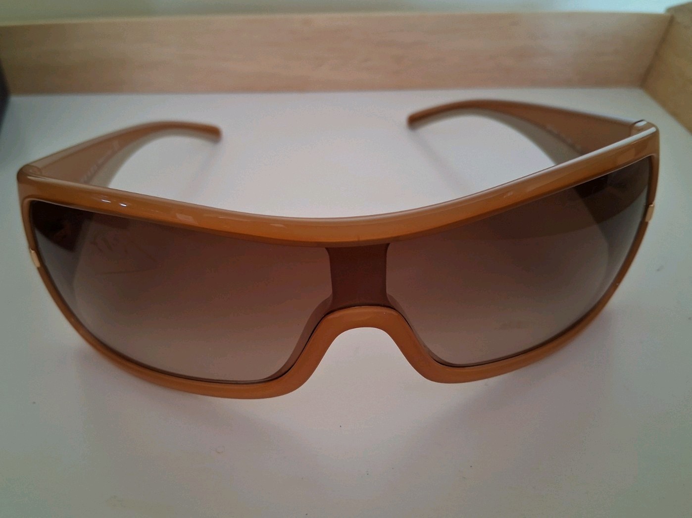 Vintage Prada YK2 unisex Sunglasses SPR 02H In Honey Immaculate
