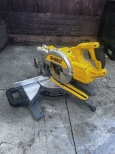 DeWalt DCS777N 54V XR FLEXVOLT Cordless Brushless 216mm Mitre Saw Body Only