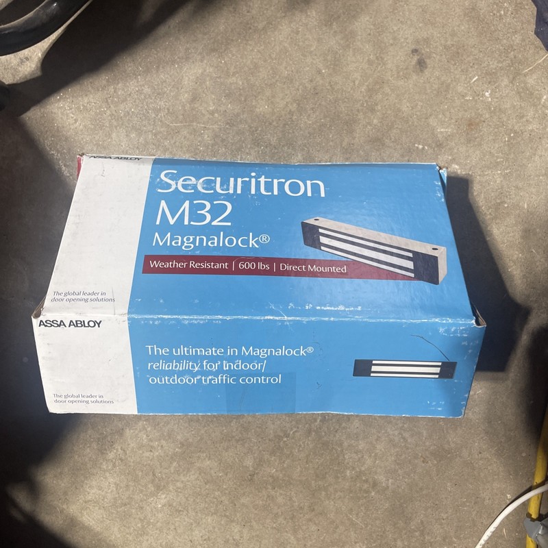 Securitron M32F Electromagnetic Lock 12/24VAC/DC 600lbs Holding Force New Sealed