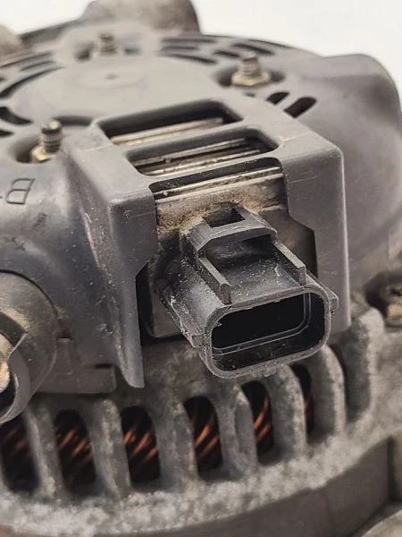 Alternador Ford Freestyle 2005 06 2007 con identificación trasera de aire acondicionado 5F9T10300Ba  Foto 3 de 4