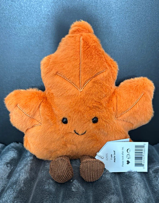 Jellycat  Maple Leaf Plush