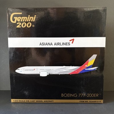 GeminiJets 1:200 Asiana Airlines Boeing 777-200ER HL8284 G2AAR1018