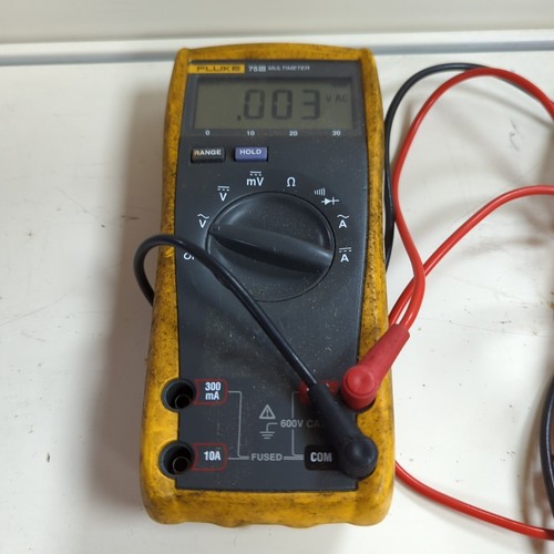 FLUKE 75 III MULTIMETER eBay