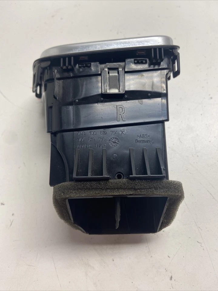 Volkswagen Eos Comfort 2014 calefacción aire acondicionado rejilla ventilación salpicadero pasajero fabricante original Foto 3 de 4