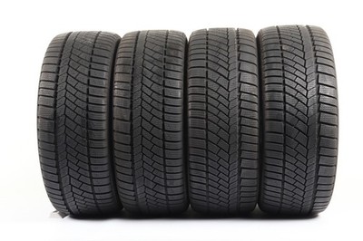 4x Continental ContiWinterContact TS 830 P Winterreifen 225/40 R18 92V (*) 49517
