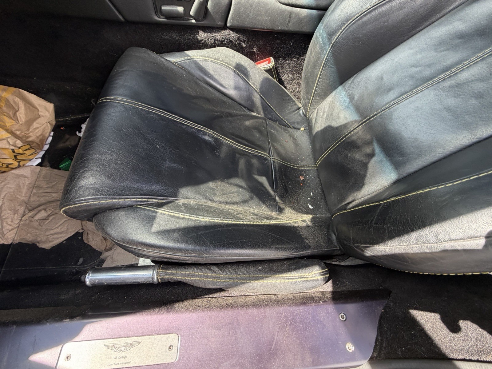 Aston Martin Vantage 2007 Front Left Seat