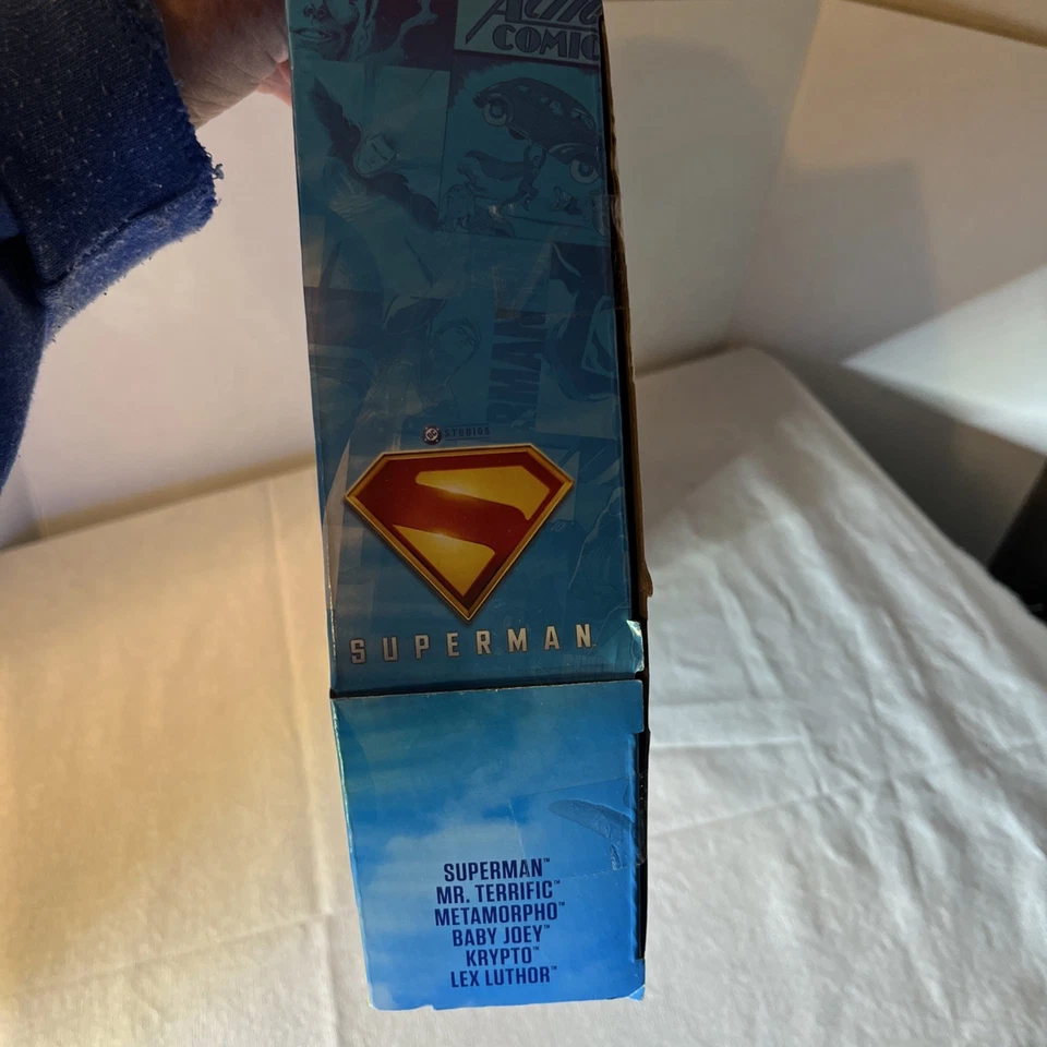 超人 LuthorCorp Lab 6 人数套装目标独家全新未拆封 — 第 4/4 张图片