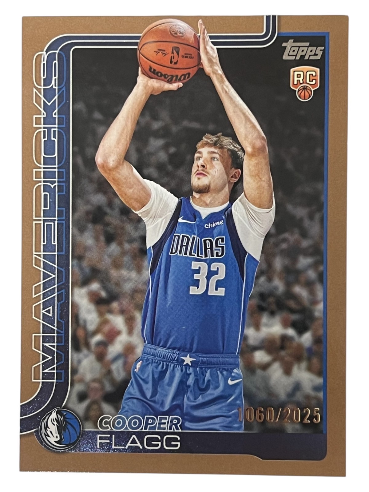 2025 Topps Flagship Basketball Cooper Flagg Gold Border 1060/2025 RC Mavs #201