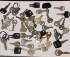Lot Of Misc. Cut Keys • Locks,Cars,House. - Art/Crafts, Collection,Etc. 85 KEYS — photo 1