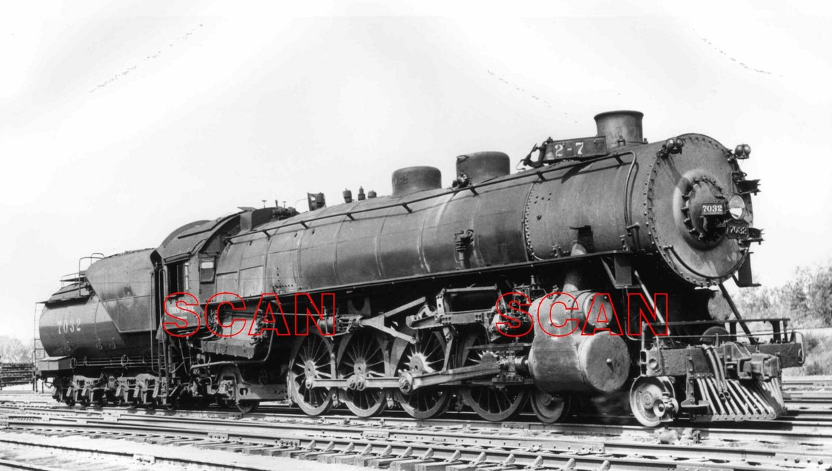 OFF590 RP 1950s?/90s UNION PACIFIC RAILROAD 4-8-2 LOCOMOTIVE