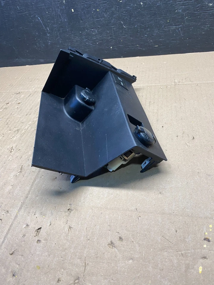 Toyota RAV4 2016 2017 2018 tablero moldura inferior con interruptor Eco Sport AUX OEM L9086 DG Foto 3 de 4