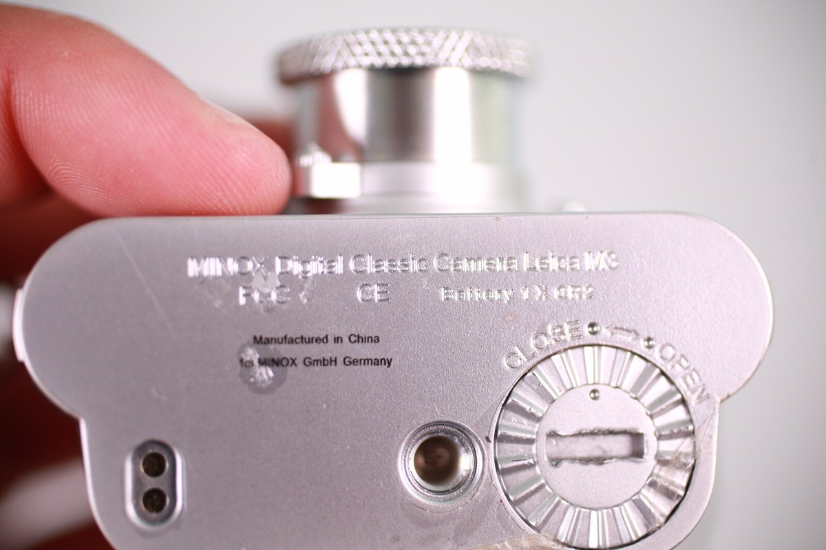 Minox Leica M M3 3.0 2.1MP Digital Camera - Black Silver for Minox Leica M M3 3.0 2.1MP Digital Camera - Black Silver for
