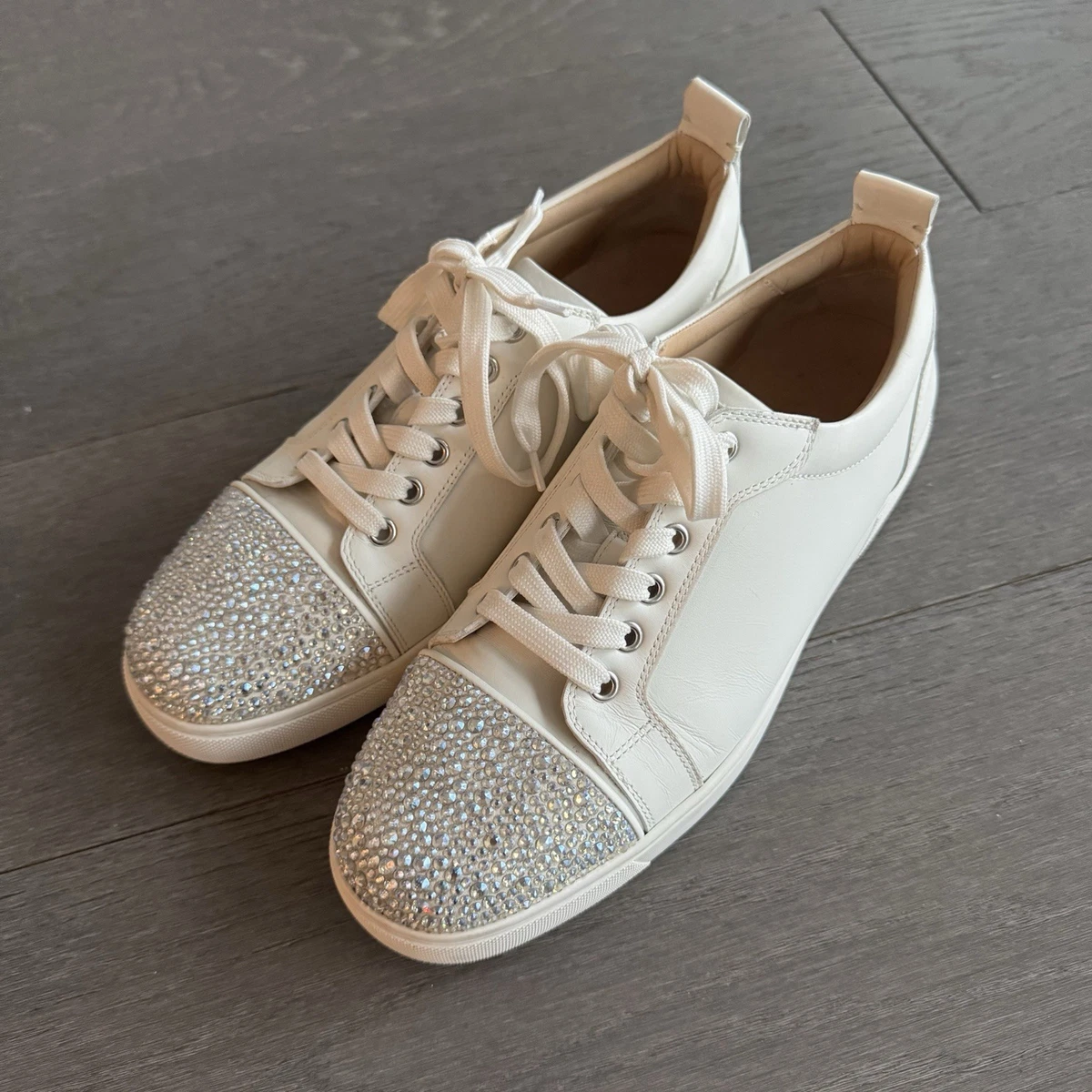 Preços baixos em Christian Louboutin Swarovski Indiana Masculino