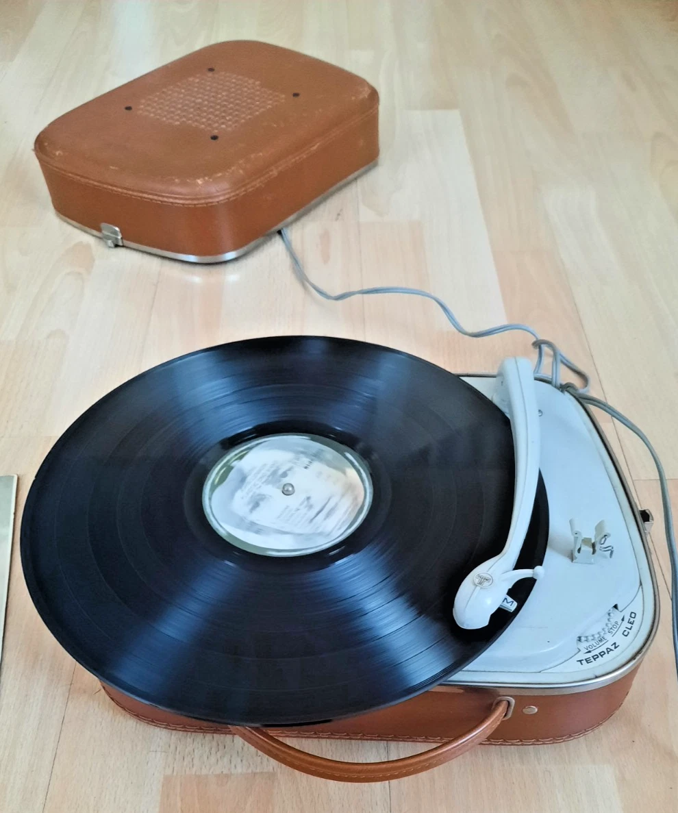 TOURNE DISQUE ELECTROPHONE TEPPAZ CLEO VINTAGE - FONCTIONNE
