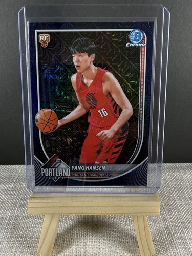 2025-26 Bowman Chrome - Yang Hansen RC Navy Mojo /175 Refractor Trail Blazers