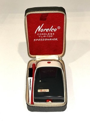 Vintage Norelco Cordless Flip-Top Speed Shaver with Leather Case Untested