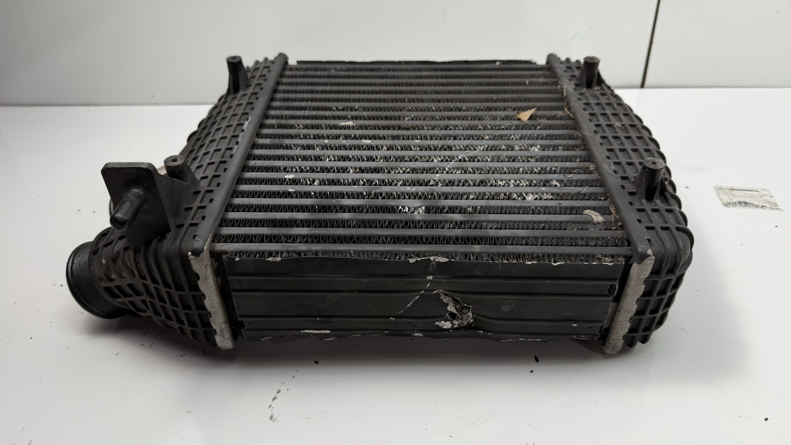 2014-20 Maserati Ghibli Left Driver Side Radiator Turbo Intercooler OEM 16474839