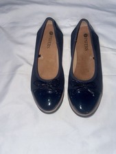 Navy Blue Ballet Flats with Bow Detail #Flats #Balletcore #Shoes Size 7 EU 40