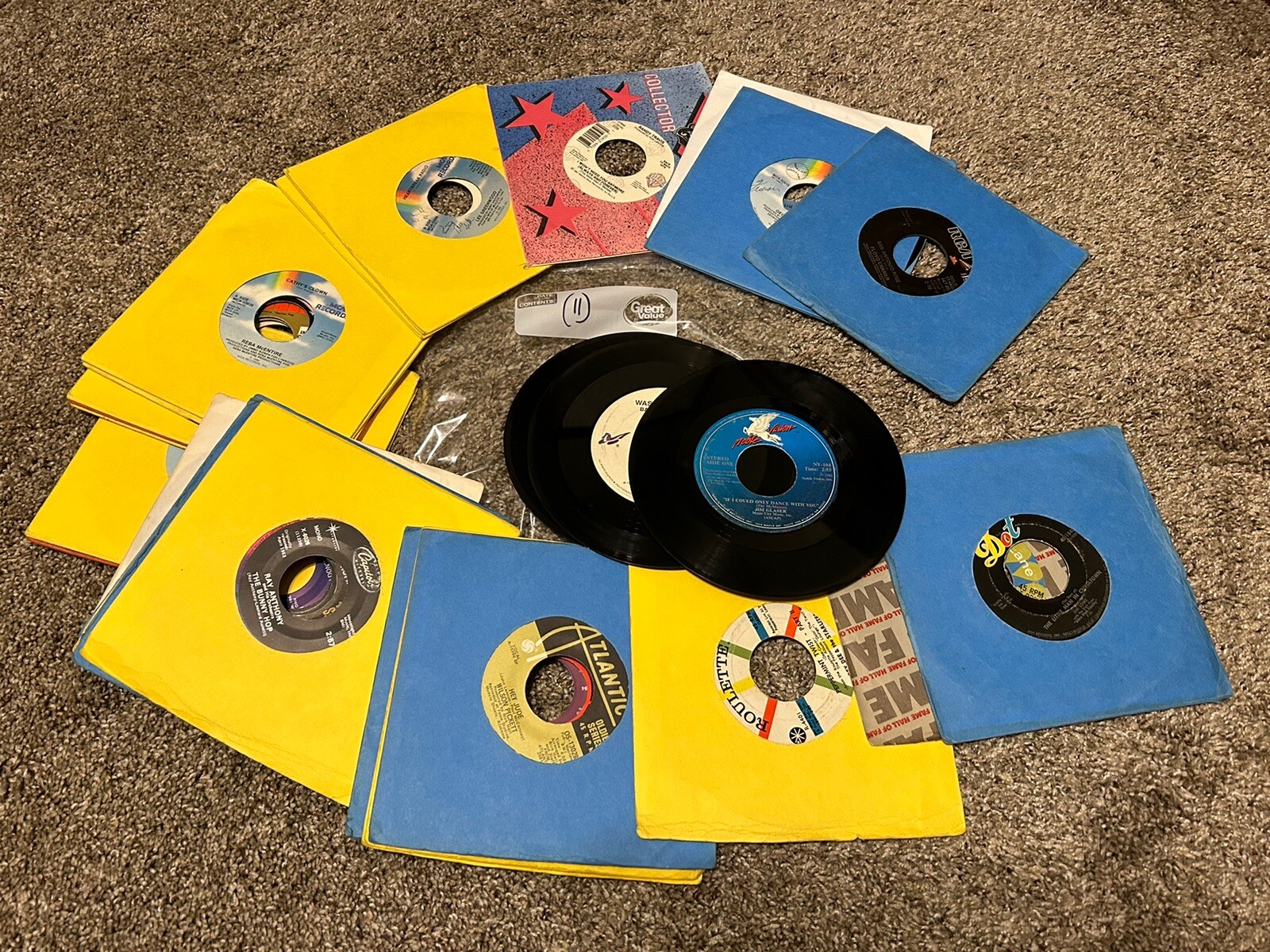 LOT OF 30 VINYL RECORDS 45 RPM  Rock, Pop, Country, R&B 70s-90s READ (11)-image