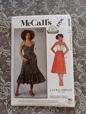 MCCALLS PATTERN 8429 TOP & SKIRTS RETRO 70S  MISSES SIZES  18 20 22 24 26  UNCUT