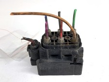 Audi 4F0616013 DISTRIBUTEUR HYDRAULIQUE A6 C6 Avant 3.0 TDI 1 pc(s)