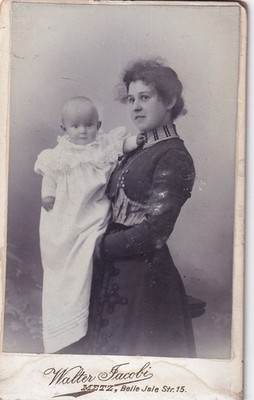 Walter Jacobi CDV - Mother with Child - Metz