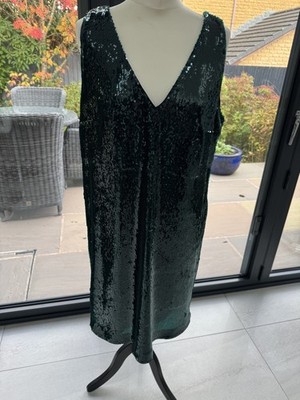 Brand New Green Sequin Riani Dress Size 18