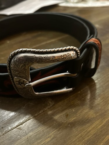 Cinturón de cuero ARIAT 40 negro multi occidental decorativo hebilla plateada A1030667 - Imagen 2 de 7