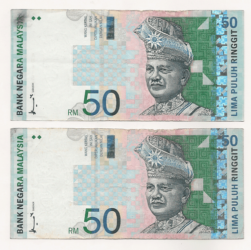 50 Ringgit Bank Negara Malaysia Bank Note - 2001 - - 2 x 50 Ringgit Bank Notes - Picture 1 of 2