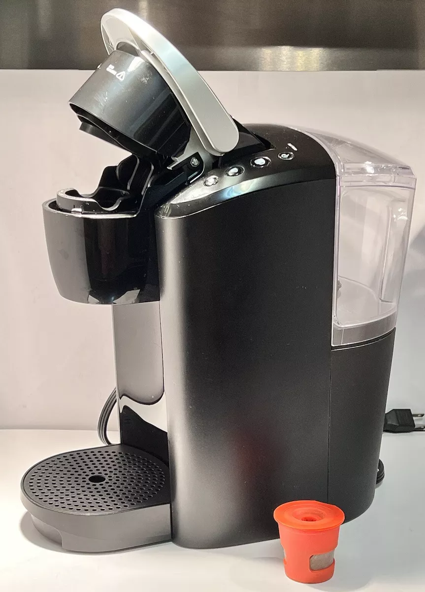 Basic 8-10 Cup Coffee Maker in Black