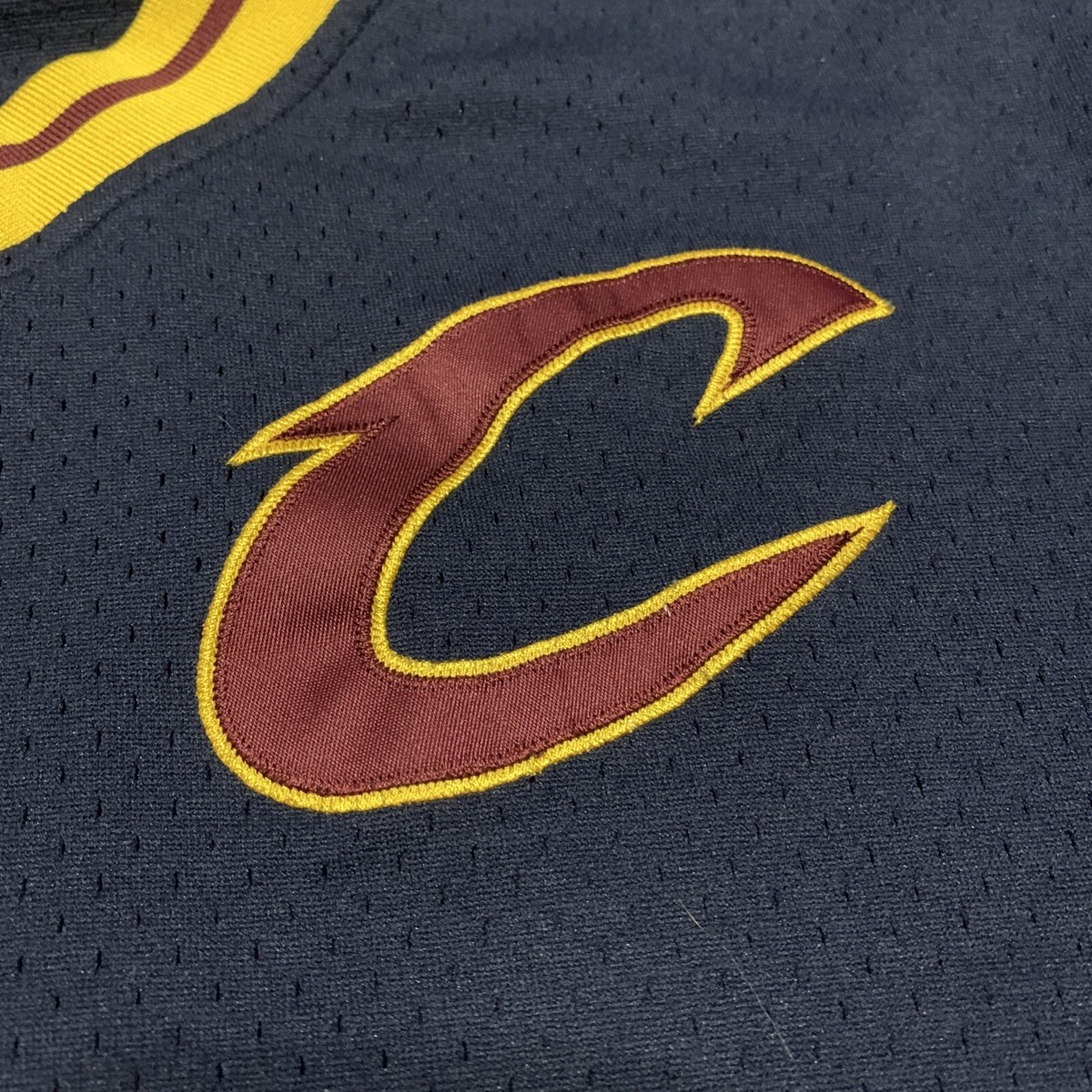 Cleveland Cavaliers Mesh Jersey NBA Mitchell & Ness Shirt