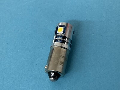 LED Glühbirne- Glühlampe für Pfaff Nähmaschinen Expression,Creative 12V -5W BA9S