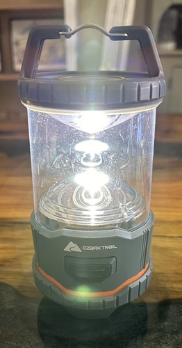 Ozark Trail 400 Lumens LED Electric Camping Lantern Batteries included - Picture 2 of 2