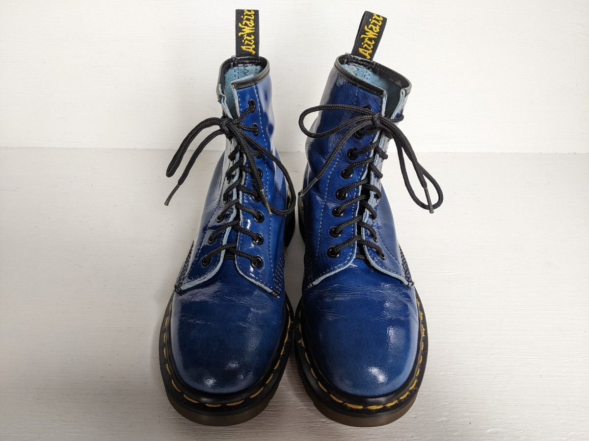 DR MARTENS BLUE SHINY LEATHER BOOTS SIZE 5UK MADE IN ENGLAND DR MARTENS BLUE SHINY LEATHER BOOTS SIZE 5UK MADE IN ENGLAND