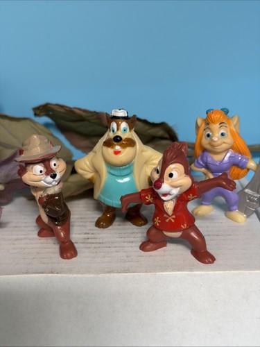Vintage 1991 Kellogg’s Disney Chip and Dale’s Set of 4 Rescue Rangers Figures
