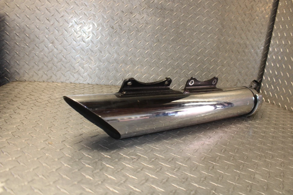 Suzuki VZ800 / M800 Marauder Exhaust Pipe Silencer Muffler Lower Sankei 2418 - Image 2 of 4