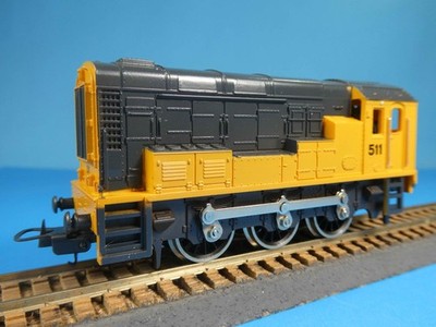 LIMA HO/OO DUTCH NS DIESEL SHUNTING LOCOMOTIVE  205129MG - OB - 1983