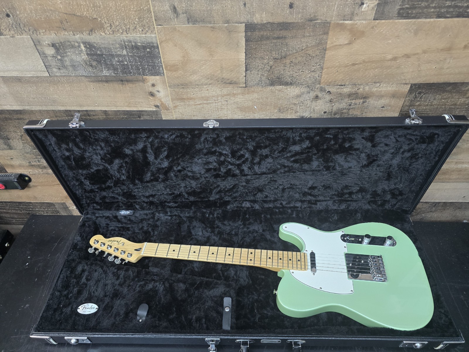 2023 Fender Mim Telecaster Surf  Pearl W/ Ohsc