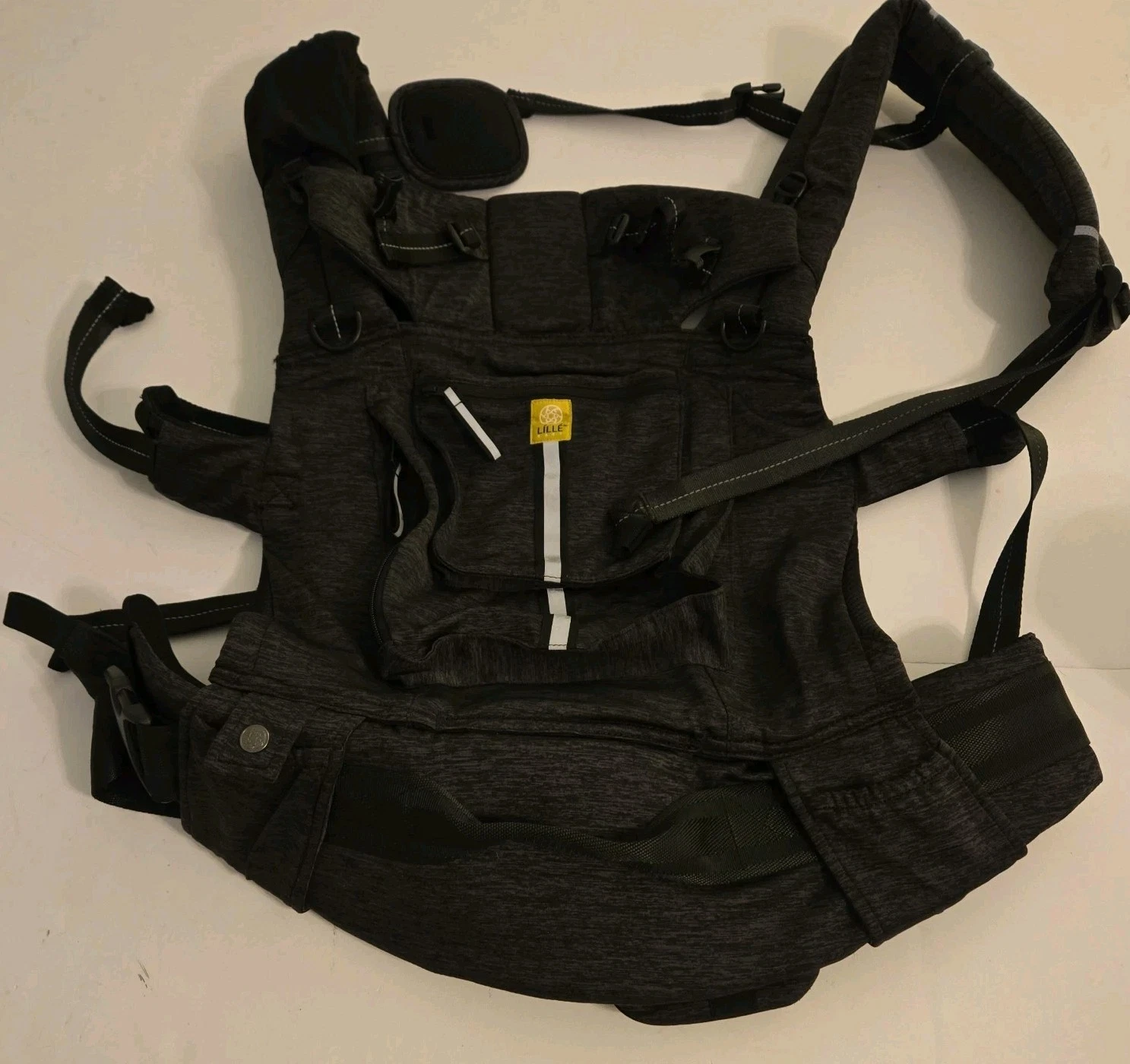 LÍLLÉbaby Pursuit Pro Six-Position Baby Carrier Heather Onyx