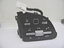 A 0999059605 MERCEDES BENZ STEERING WHEEL MULTIFUCTIONS SWITCH W NAVIGATION PAD