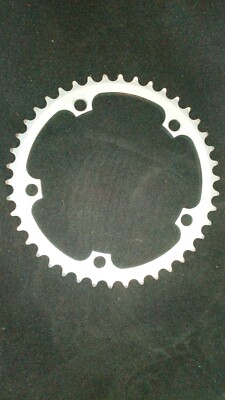 T.A VENTO ALUMINIUM CHAINRING - 40 - Plateau alu BCD 135 (Campa