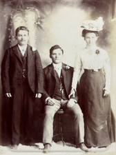 Victorian Antique Cabinet Card Photo of a Family Siblings