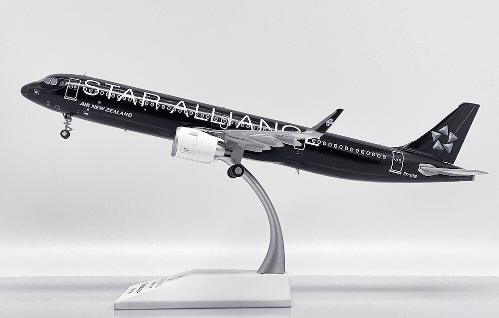 アリタリア航空 A I R B U S-A321 アリタリア航空 機材一覧