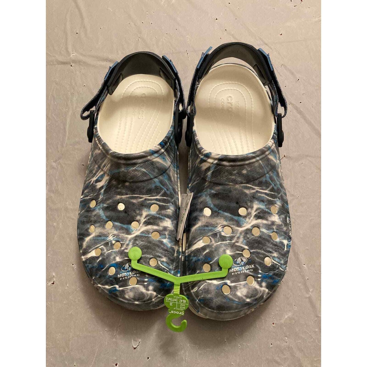 Crocs Classic All-Terrain Mossy Oak Clogs Men display picture 1
